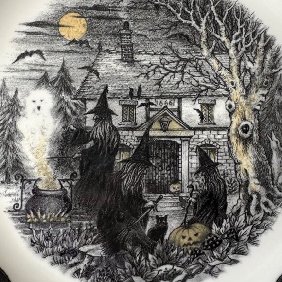 NWT Royal Stafford Halloween Coven Witches Spell Black Cat 11" one Dinner Plate - Picture 3 of 5